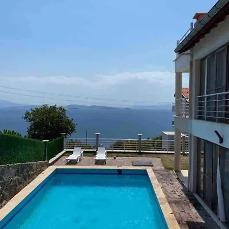 Candarli Lux With Sea View With A Pool 迪基利