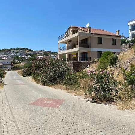 Villa Candarli Lux With Sea View With A Pool
